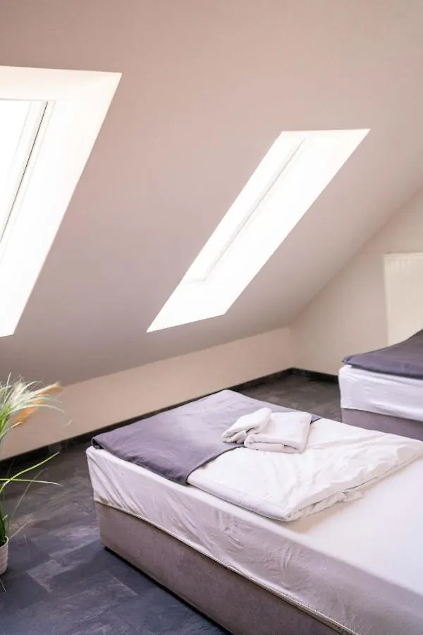Sunnyhome Monteurwohnungen Und Apartments Nahe Regensburg Obertraubling