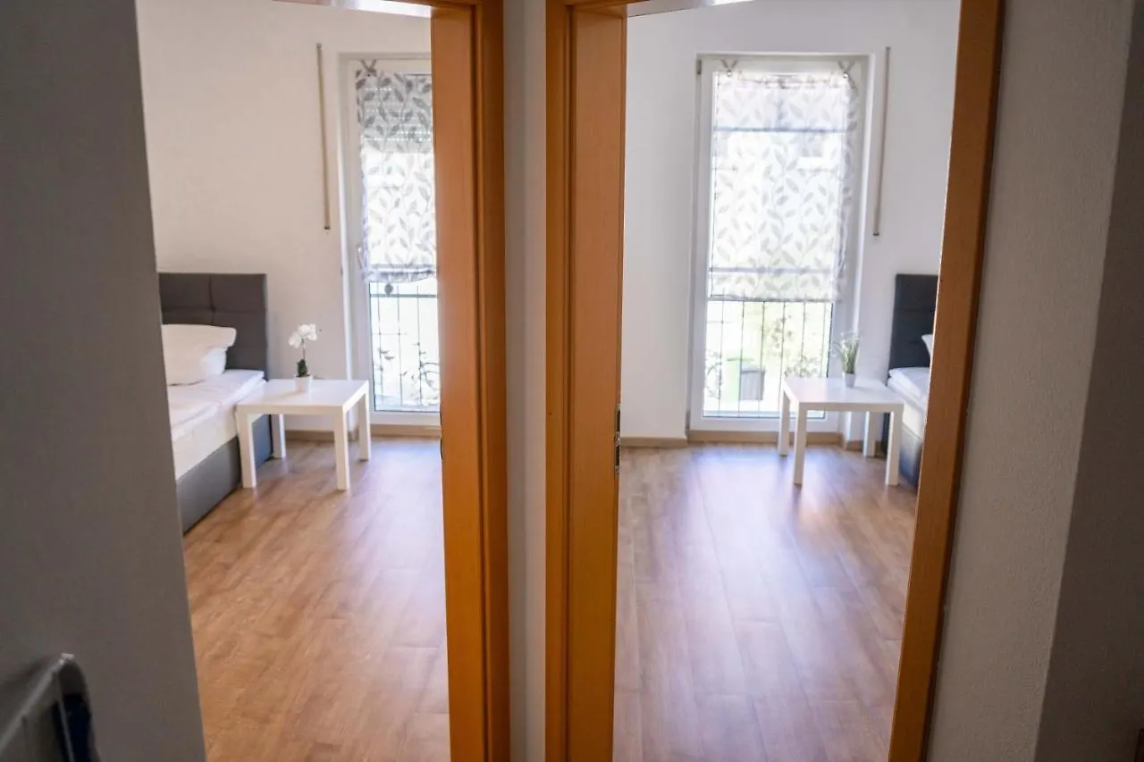Sunnyhome Monteurwohnungen Und Apartments Nahe Regensburg Obertraubling